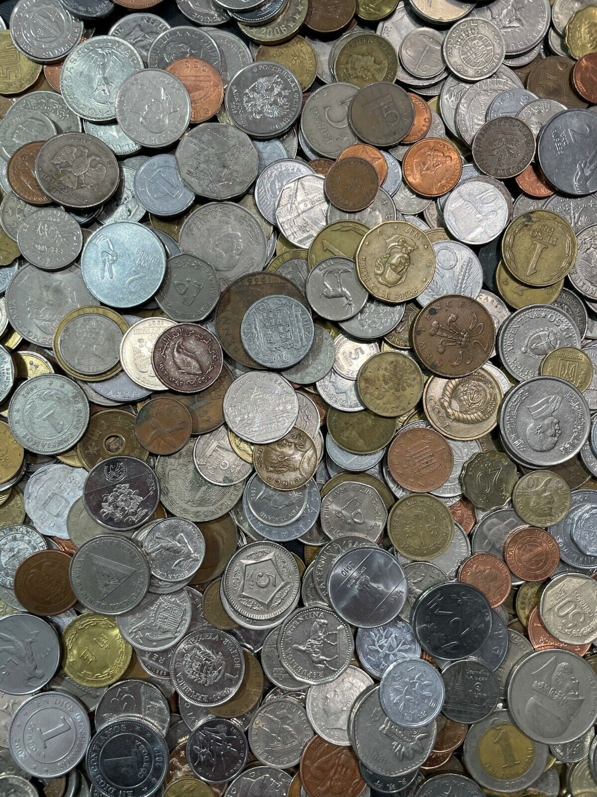 Nice Mixed Bulk Lot of 100 Assorted Worldwide Coins! Excellent Assortment!